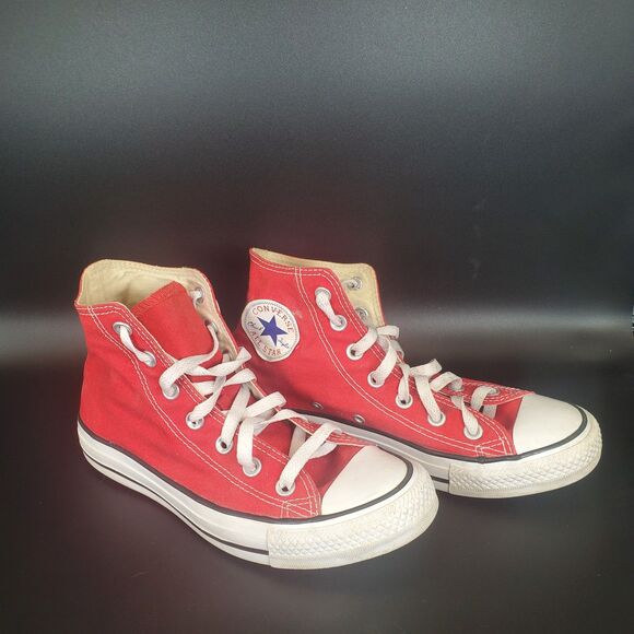 Converse Chuck Taylor Red High Tops Men 5 / Women 7 - Picture 4 of 5
